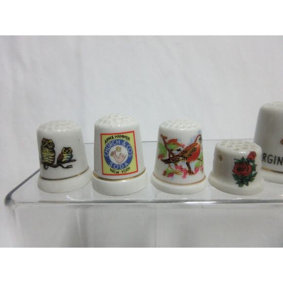 Vintage Thimble Lot Of 27 Assorted Shapes and Themes + Small Bell - Picture 6 of 9
